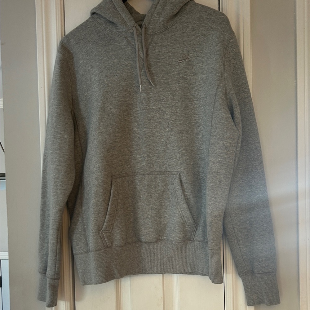 Nike Heather Gray Pullover Hoodie